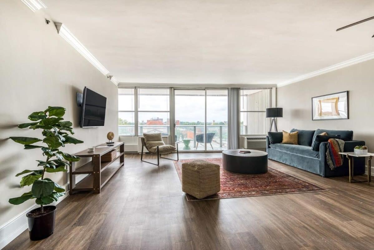 Cozysuites 800 Tower 2Br With Gym! 26 Луисвилл Экстерьер фото