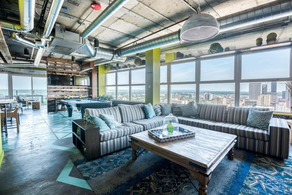 Cozysuites 800 Tower 2Br With Gym! 26 Луисвилл Экстерьер фото